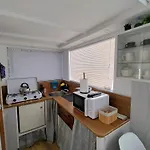 Koidula Tiny House Нарва-Йыэсуу
